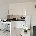 Carija 3*