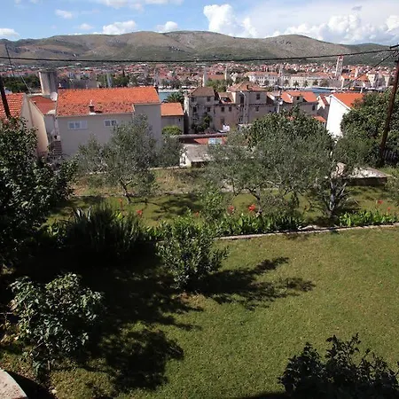 Carija 3* Trogir