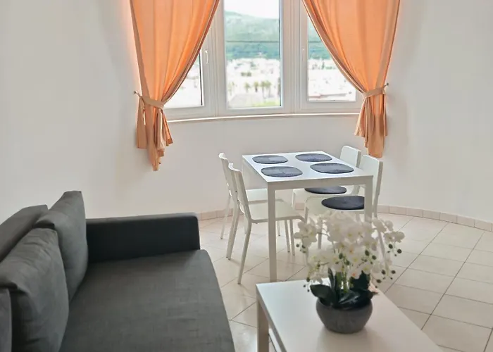 Carija Casa de hóspedes Trogir