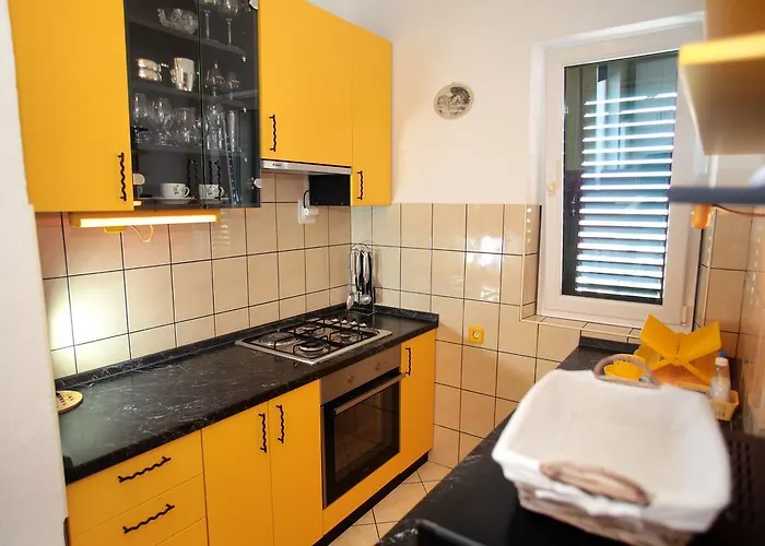 Carija Πανσιόν 3*