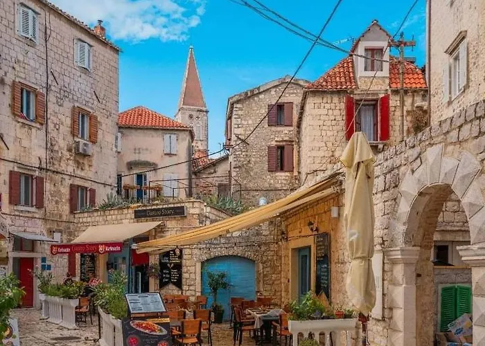 Carija Πανσιόν 3*