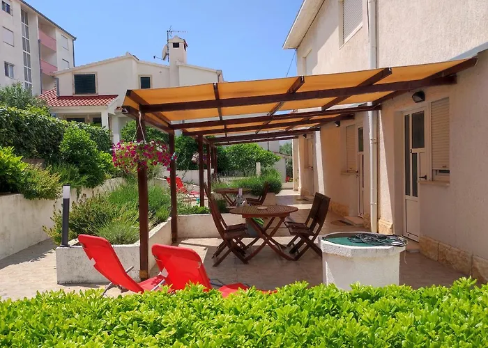 Πανσιόν Carija 3*