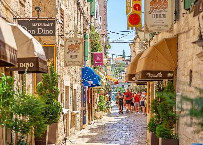 Carija Τρογκίρ